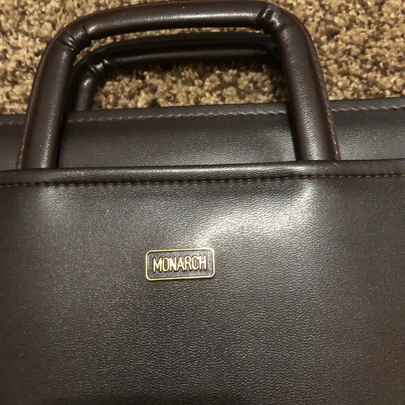 Monarch Luggage Briefcase Attaché Shoulder Bag Slim Portfolio Brown - Picture 2 of 6